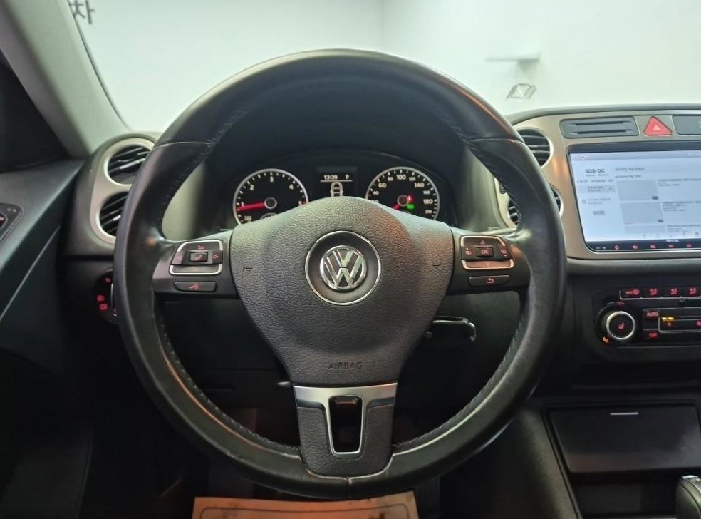 폭스바겐 티구안 2.0 TDI 사진 17