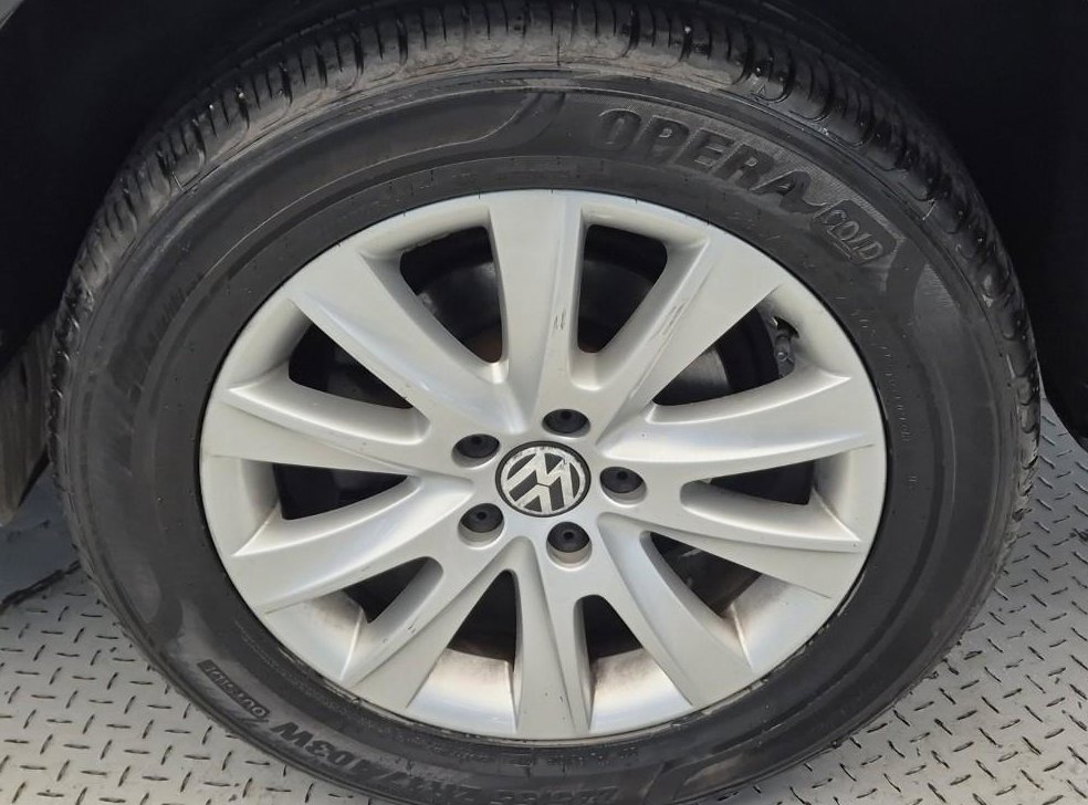 폭스바겐 티구안 2.0 TDI 사진 5