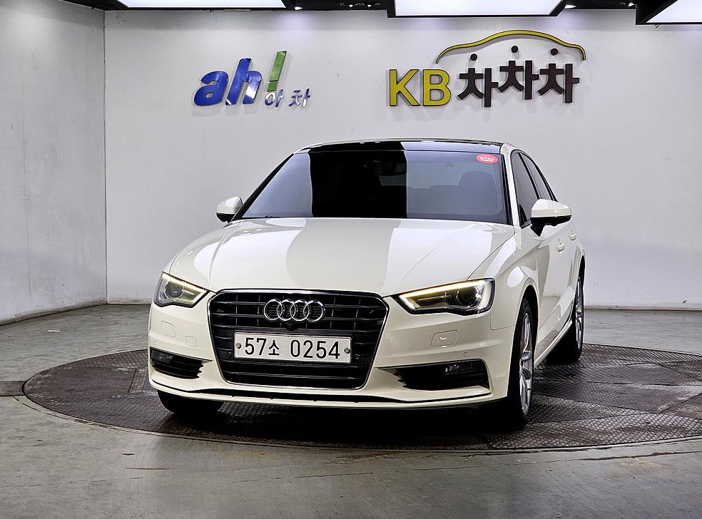 아우디 A3 35 TDI 다이나믹 사진 2