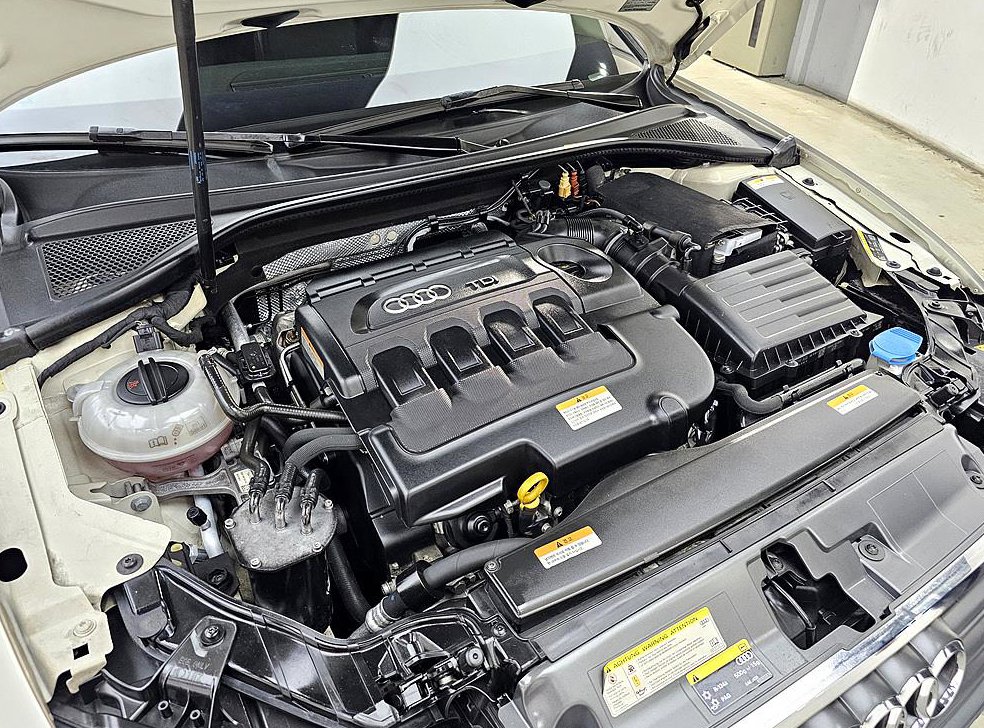 아우디 A3 35 TDI 다이나믹 사진 6