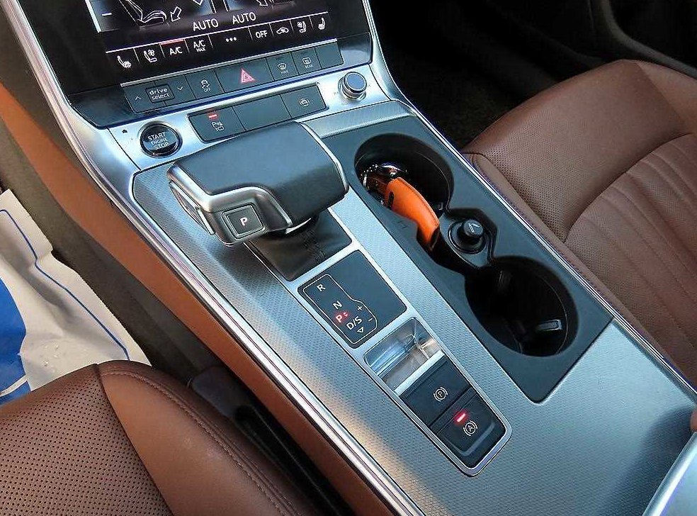 아우디 A6 45 TFSI 사진 10