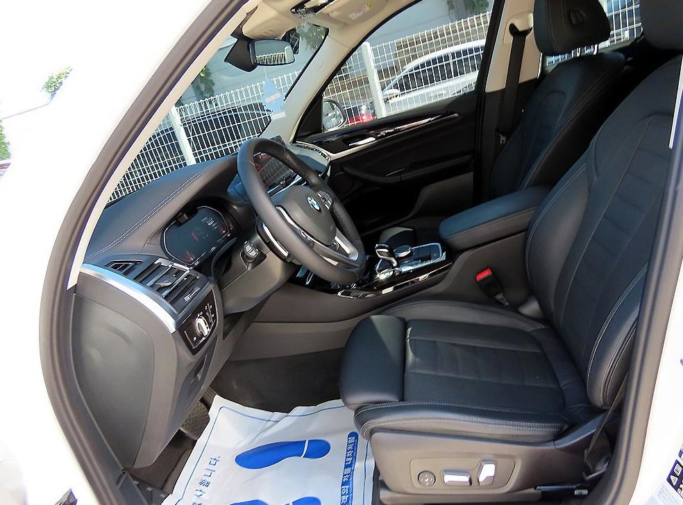 BMW X3 xDrive 20i xLine 사진 5
