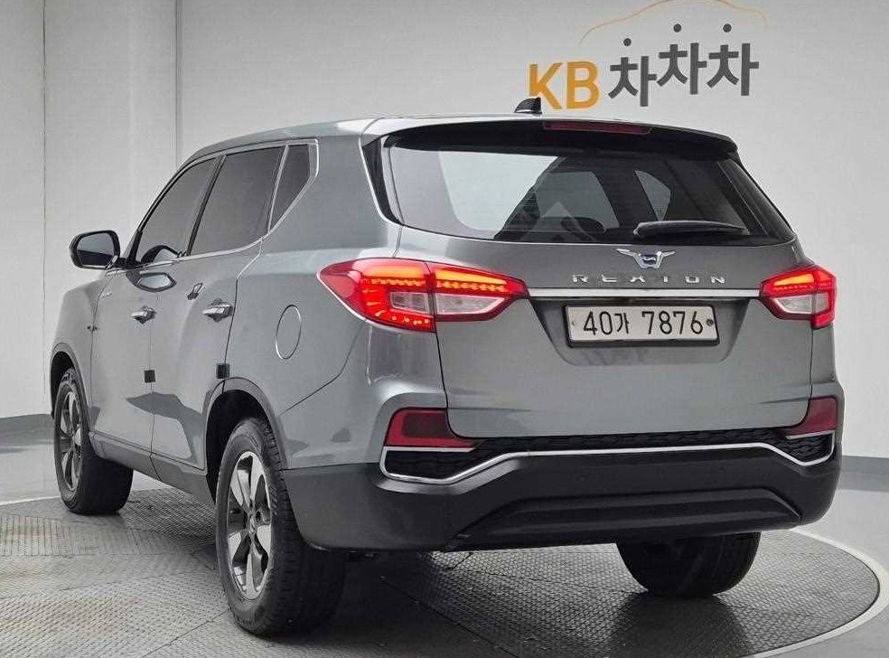 KG모빌리티(쌍용)  렉스턴 디젤 2.2 4WD 사진 2
