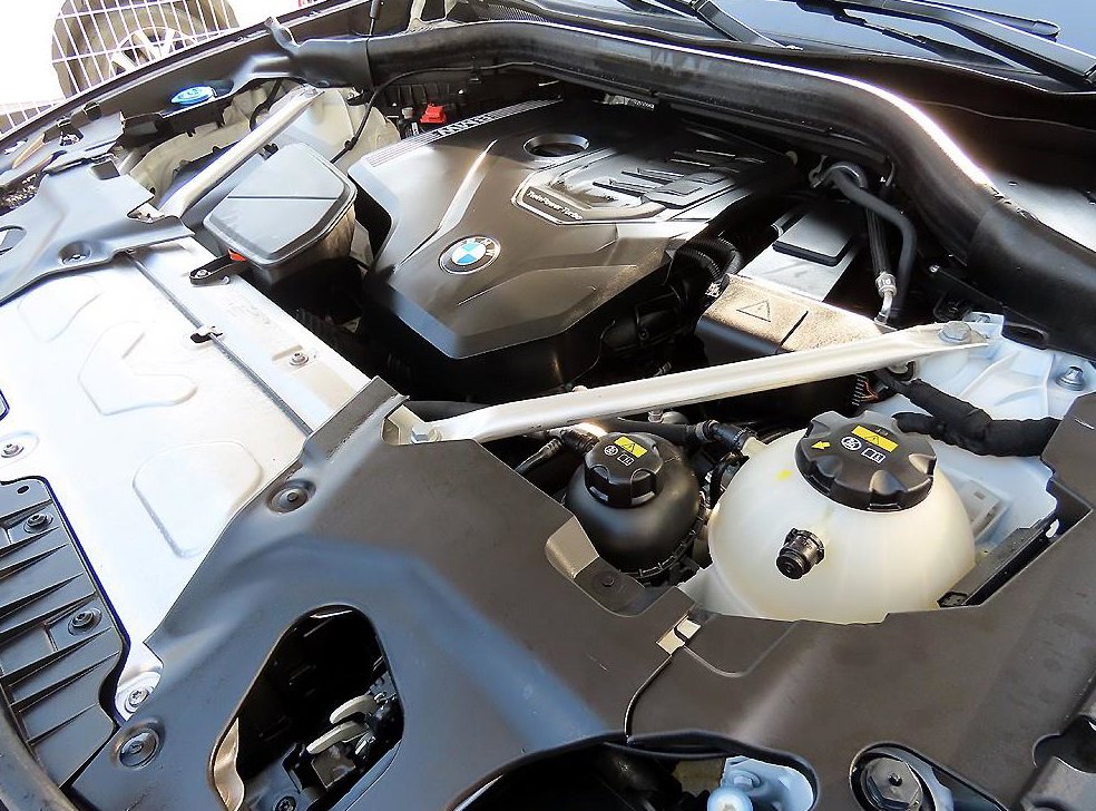 BMW X4 xDrive 20i xLine 사진 19
