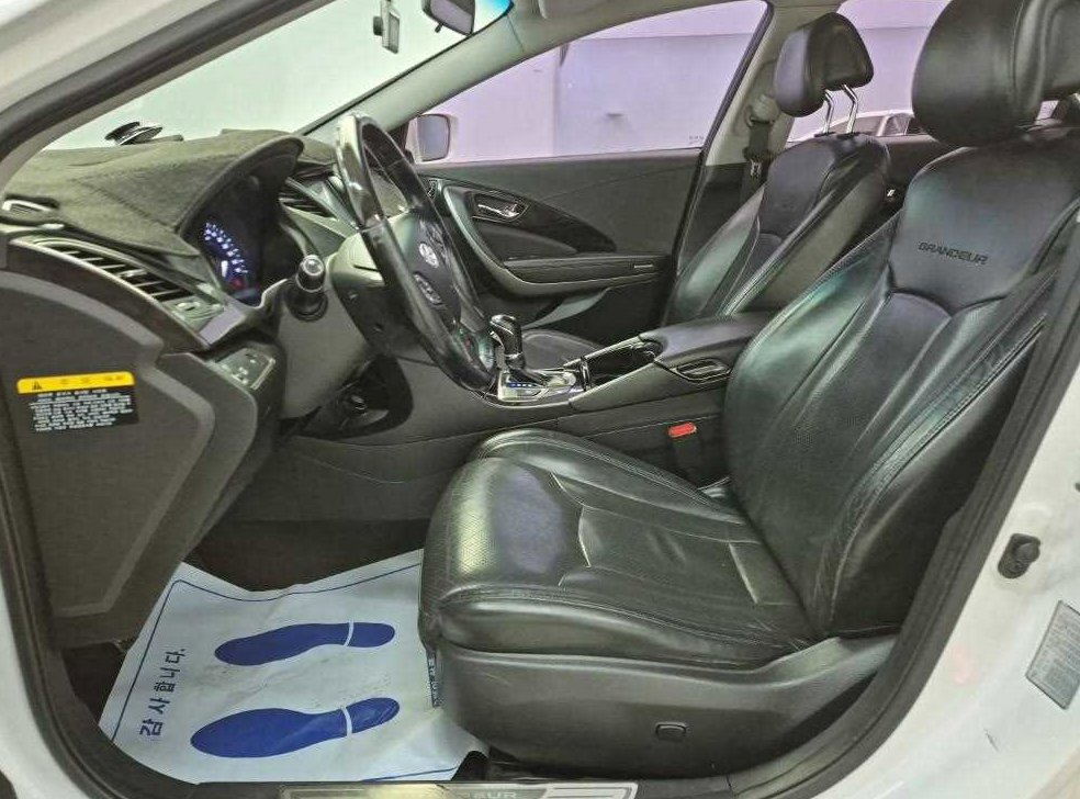 현대 그랜저 LPG HG300 프라임 사진 11