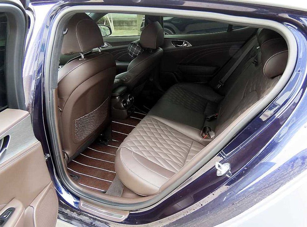 기아 스팅어 AWD 3.3 GT 사진 6