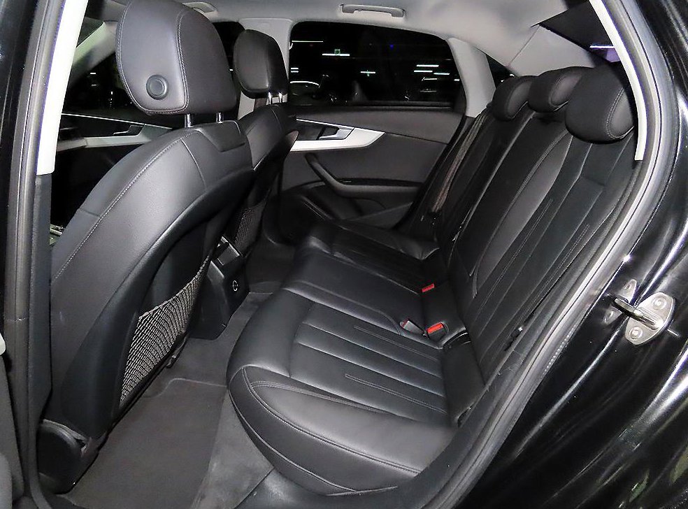 아우디 A4 45 TFSI 사진 7