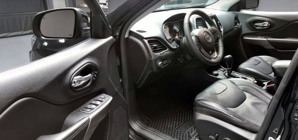 지프 체로키 2.4 리미티드 AWD 사진 10