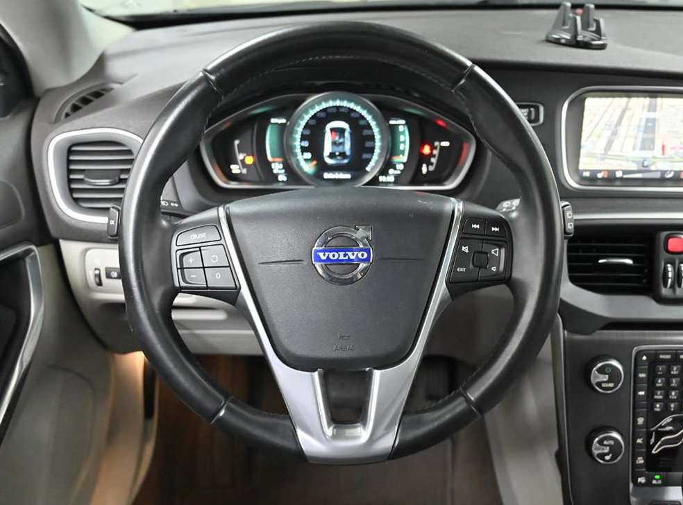 볼보 V40 D2 사진 11