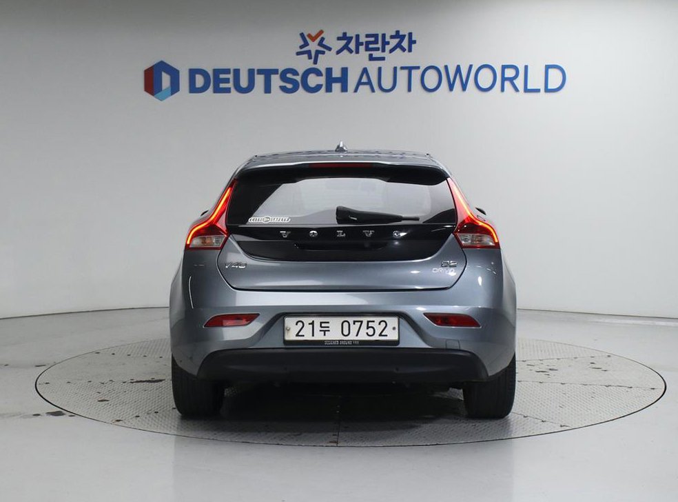 볼보 V40 D2 사진 4