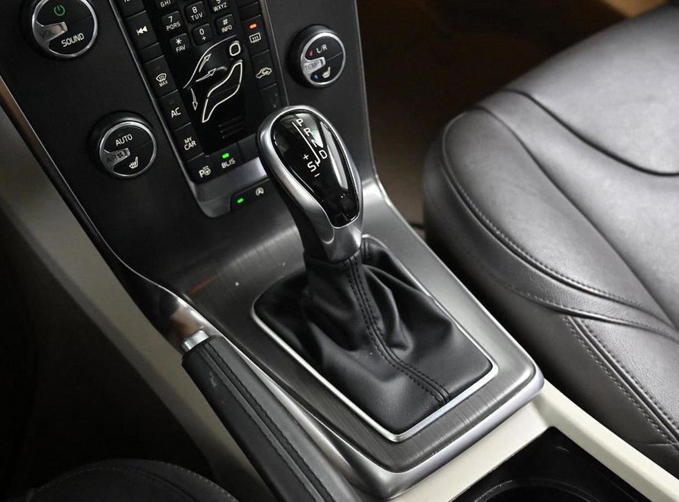 볼보 V40 D2 사진 7