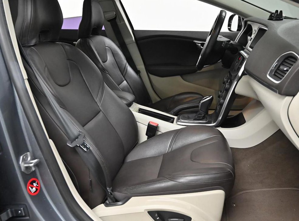 볼보 V40 D2 사진 8