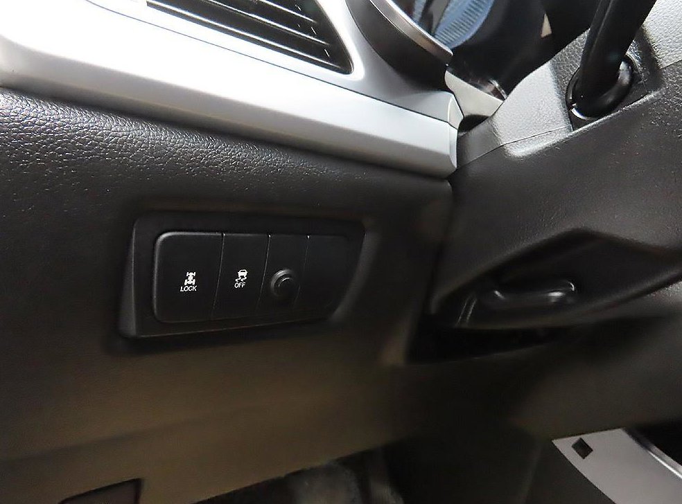KG모빌리티(쌍용)  코란도 4WD 2.2 KX 사진 14