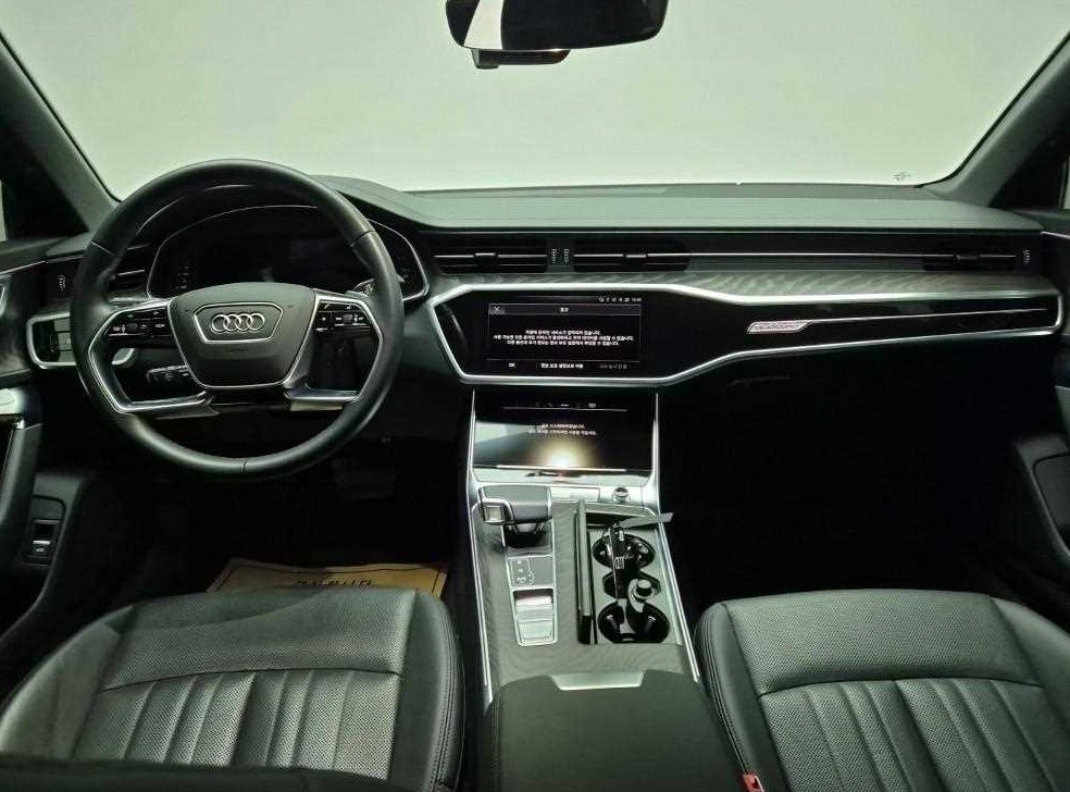 아우디 A6 45 TFSI 콰트로 프리미엄 사진 7