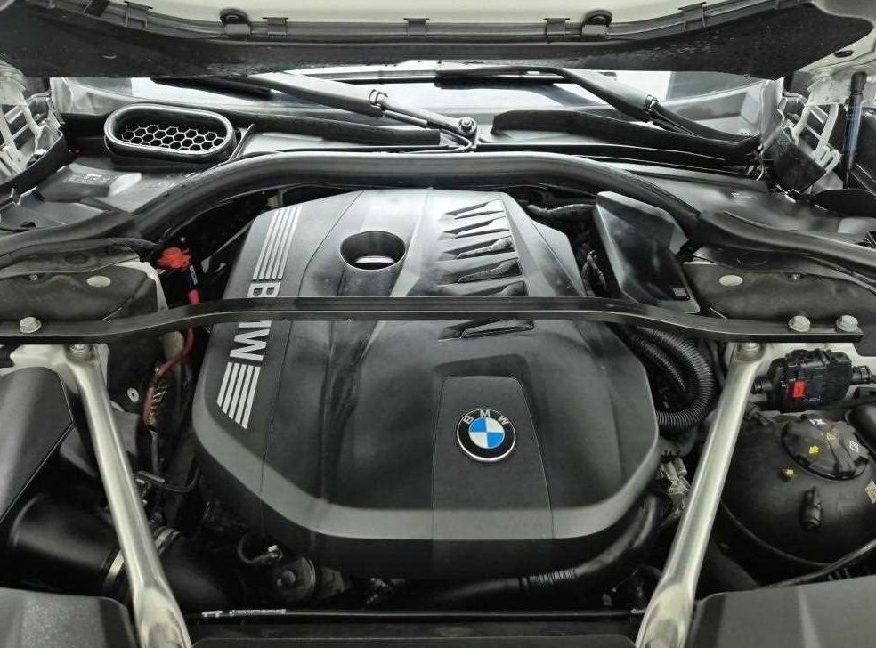 BMW 7시리즈 740i sDrive M 스포츠 사진 5