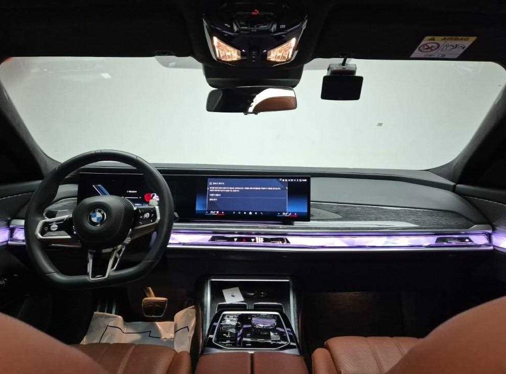 BMW 7시리즈 740i sDrive M 스포츠 사진 7