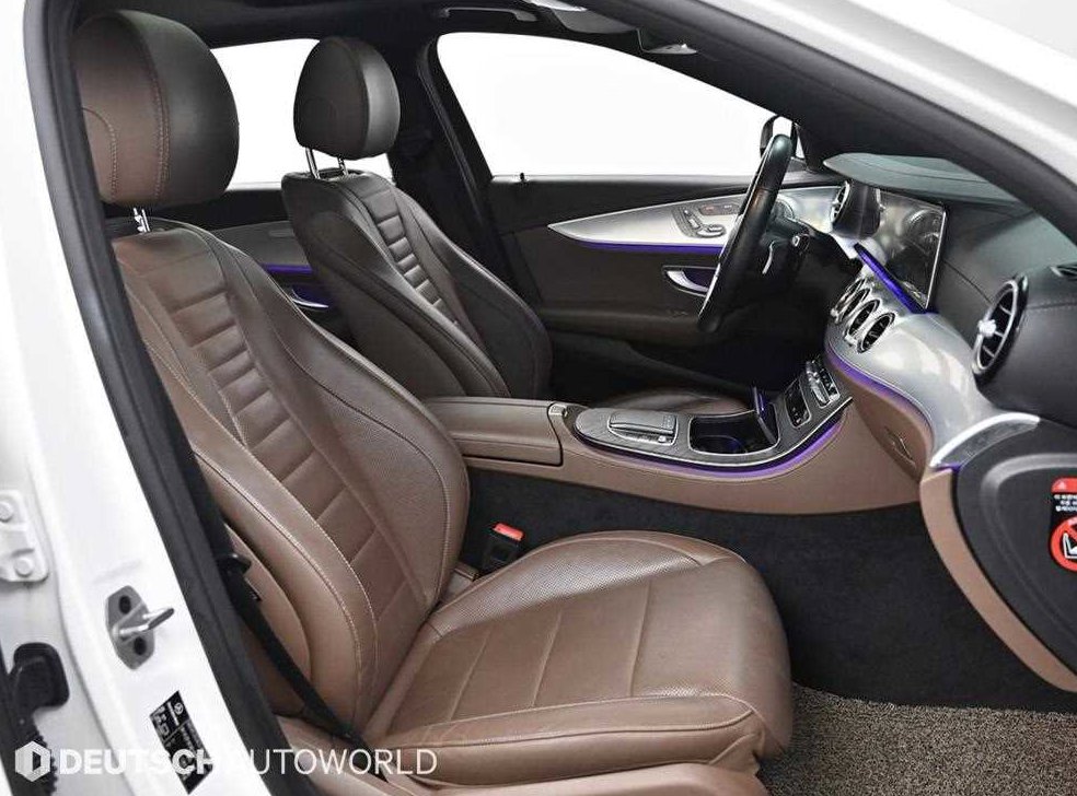 벤츠 E 클래스 E350 4MATIC 아방가르드 사진 10