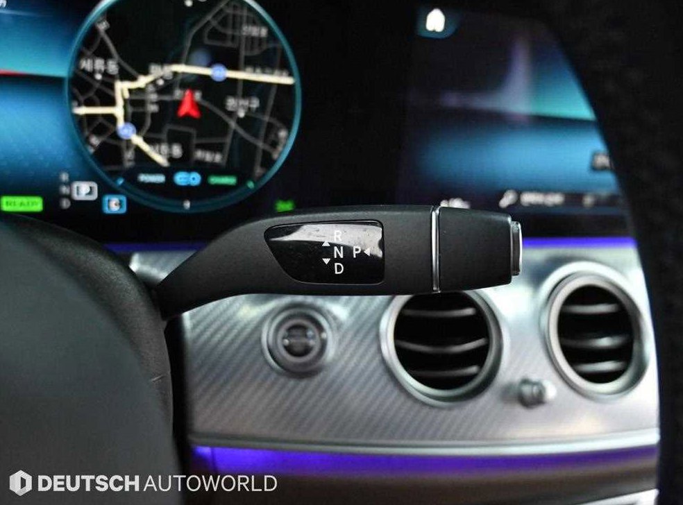 벤츠 E 클래스 E350 4MATIC 아방가르드 사진 9