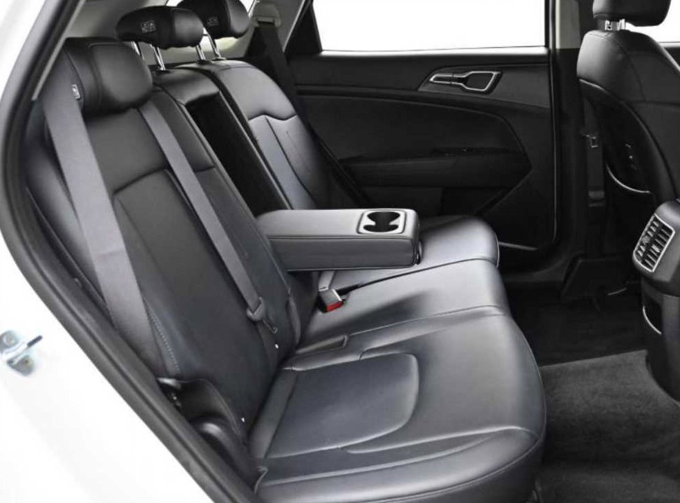 기아 스포티지 2.0 디젤 2WD 사진 12
