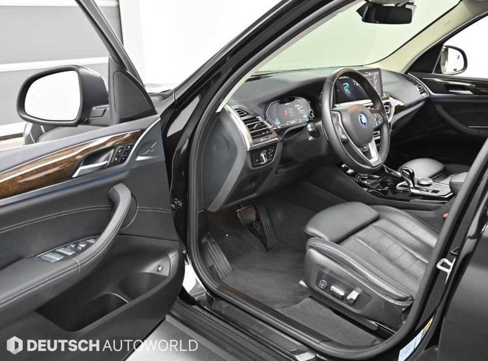 BMW X3 xDrive 30e xLine 사진 11