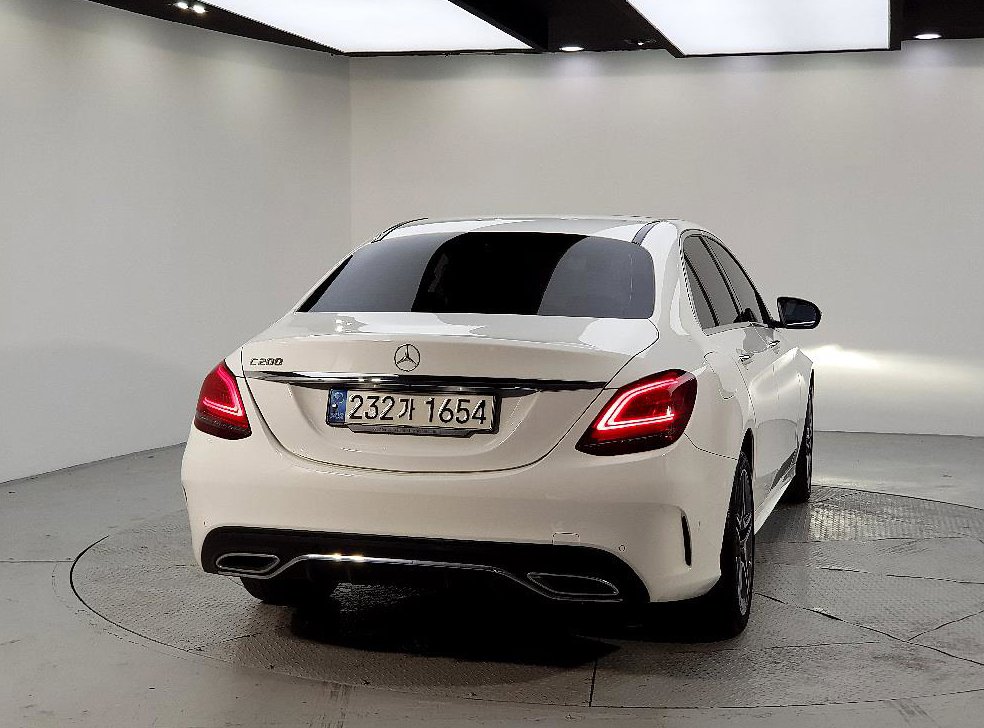 벤츠 C 클래스 C200 AMG LINE 사진 3