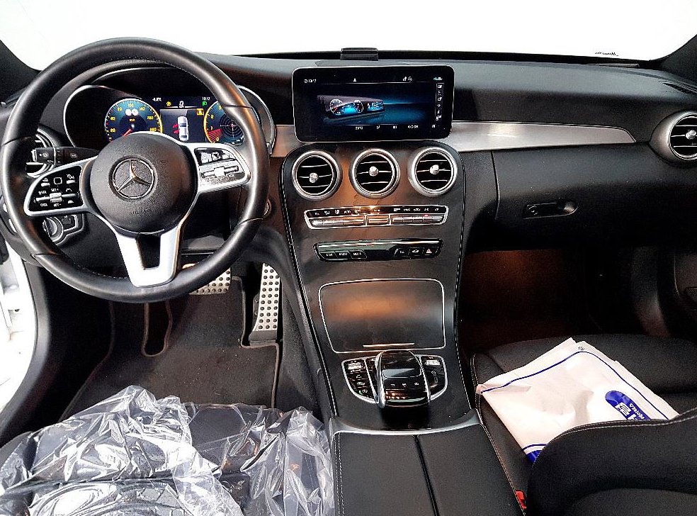 벤츠 C 클래스 C200 AMG LINE 사진 5