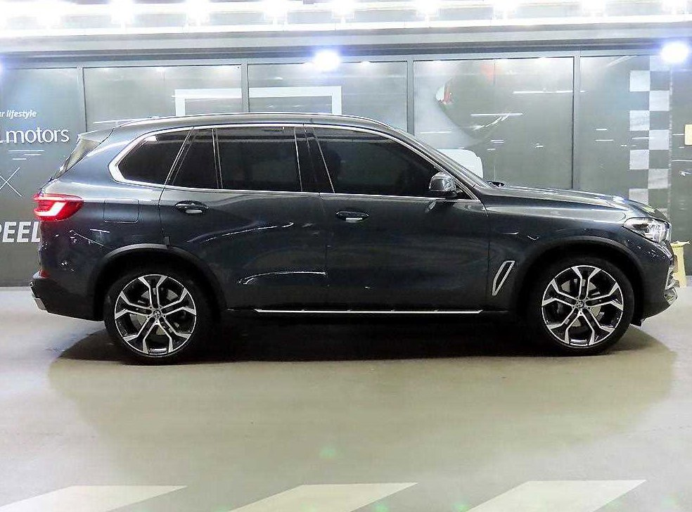 BMW X5 xDrive 30d xLine 사진 3