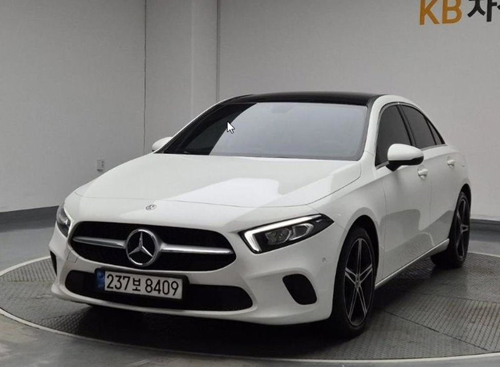 벤츠 A 클래스 A250 4MATIC 세단