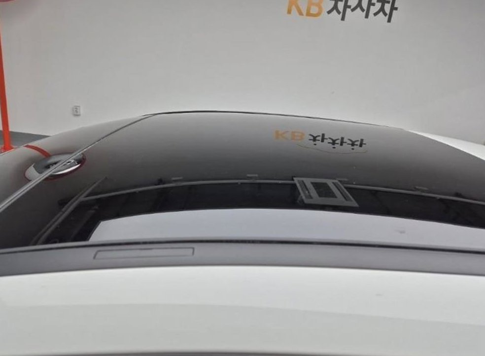 벤츠 A 클래스 A250 4MATIC 세단 사진 13