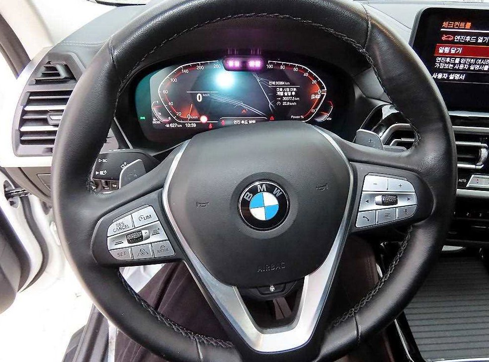 BMW X4 xDrive 20d xLine 사진 8