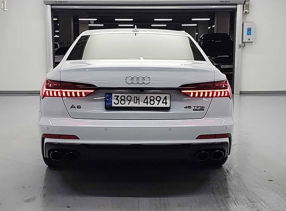 아우디 A6 45 TFSI 사진 3