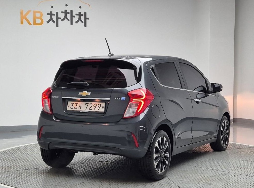 쉐보레 스파크 ECO LTZ 사진 3