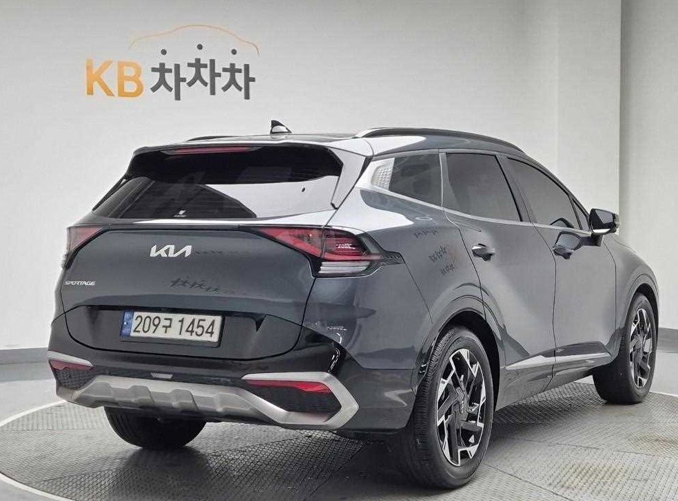 기아 스포티지 2.0 디젤 2WD 사진 3
