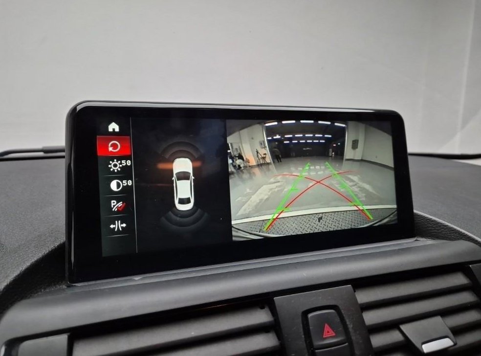 BMW 1시리즈 118d 어반 팩 1 사진 15