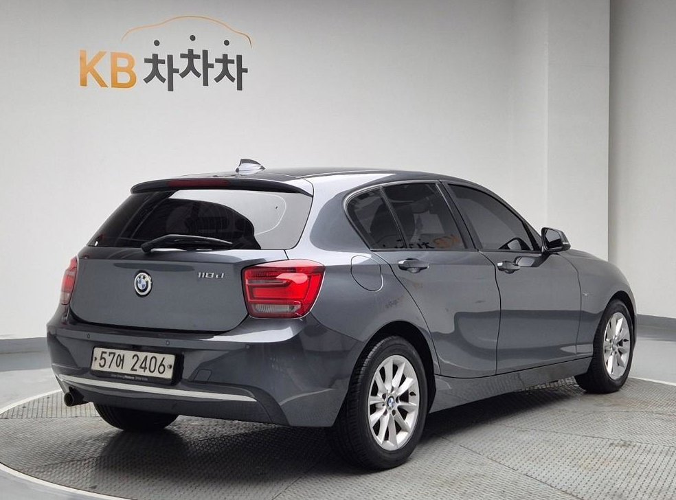 BMW 1시리즈 118d 어반 팩 1 사진 3