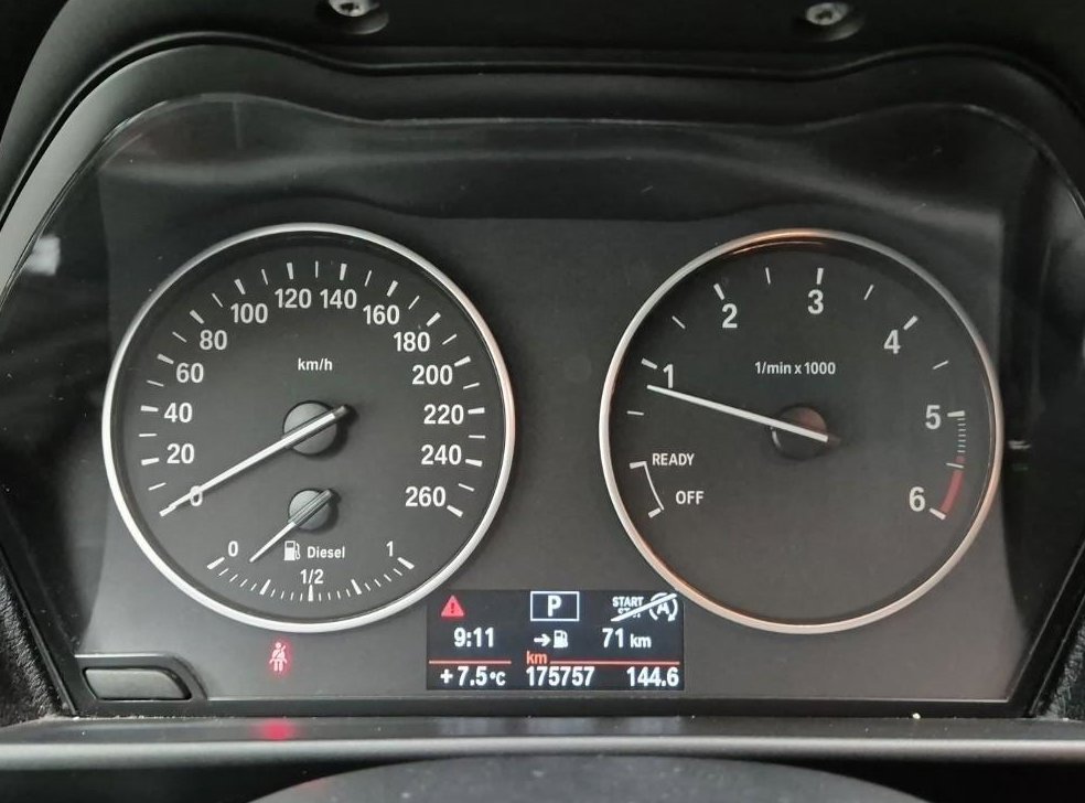 BMW 1시리즈 118d 어반 팩 1 사진 6