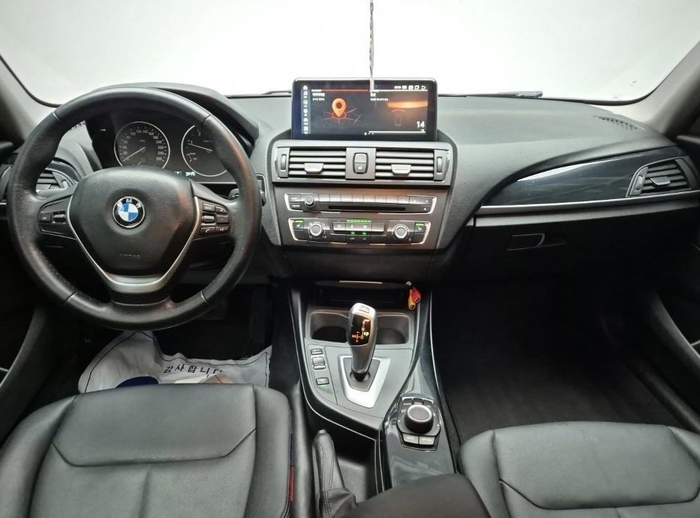 BMW 1시리즈 118d 어반 팩 1 사진 7