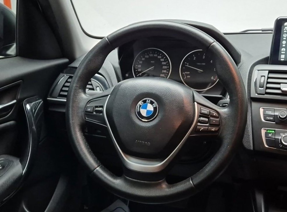BMW 1시리즈 118d 어반 팩 1 사진 9