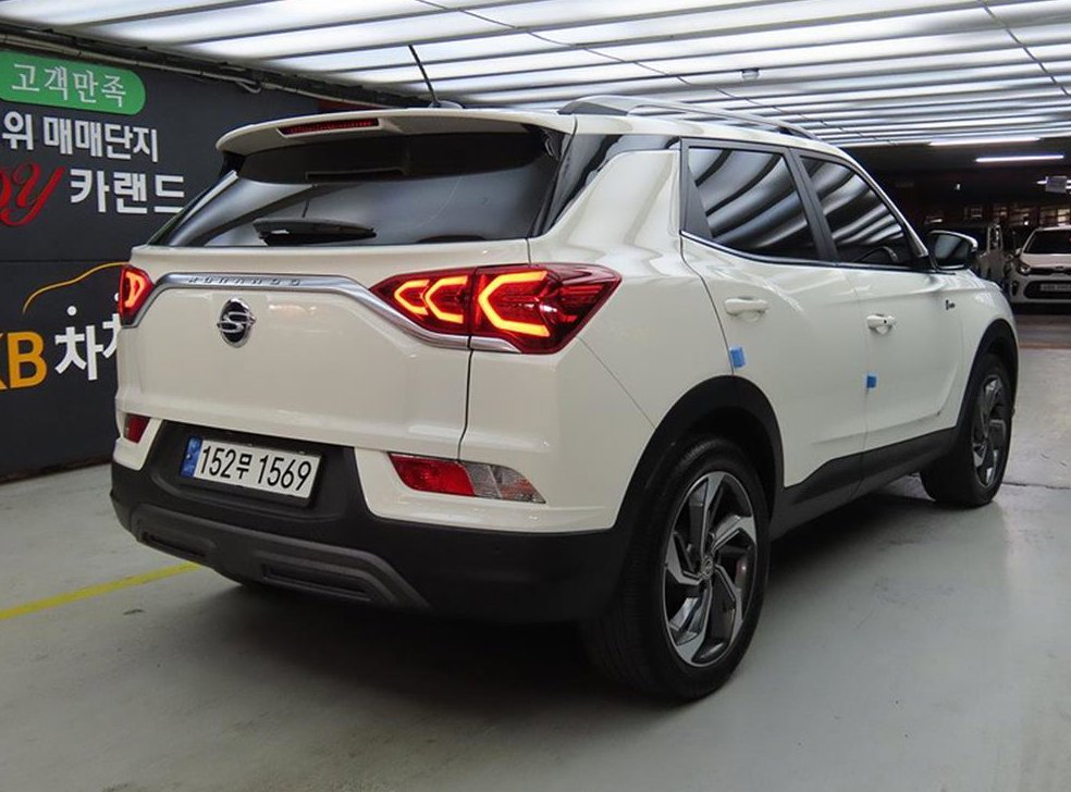 KG모빌리티(쌍용)  코란도 4WD 가솔린 1.5 C7 사진 4