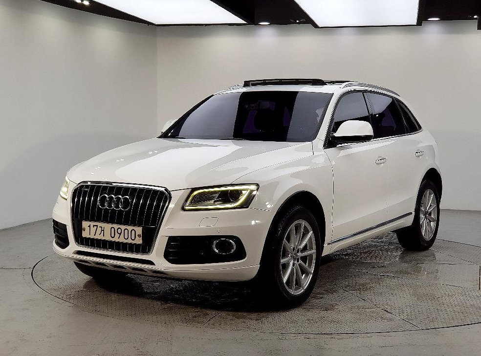 아우디 Q5 35 TDI 콰트로 다이나믹