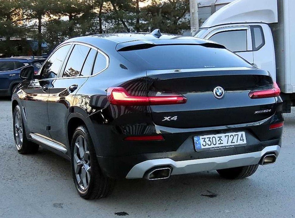 BMW X4 xDrive 20d xLine 사진 3