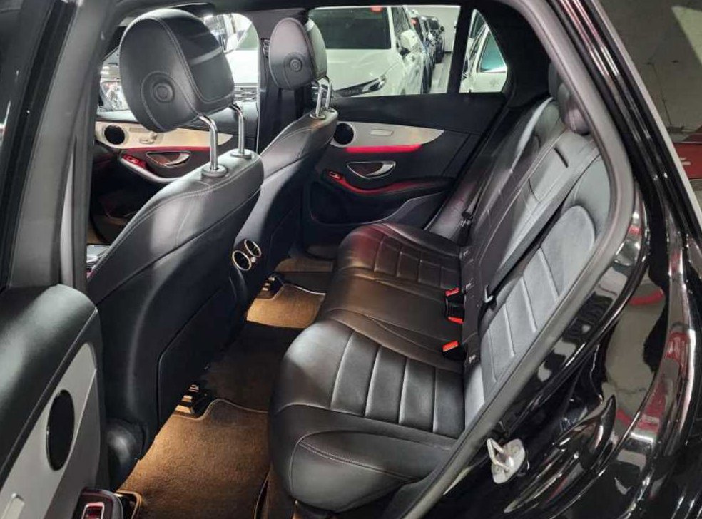 벤츠 GLC 클래스 GLC 300 e 4MATIC 사진 17