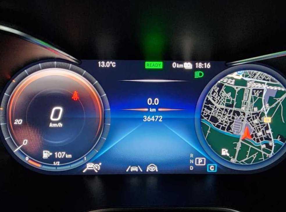 벤츠 GLC 클래스 GLC 300 e 4MATIC 사진 7