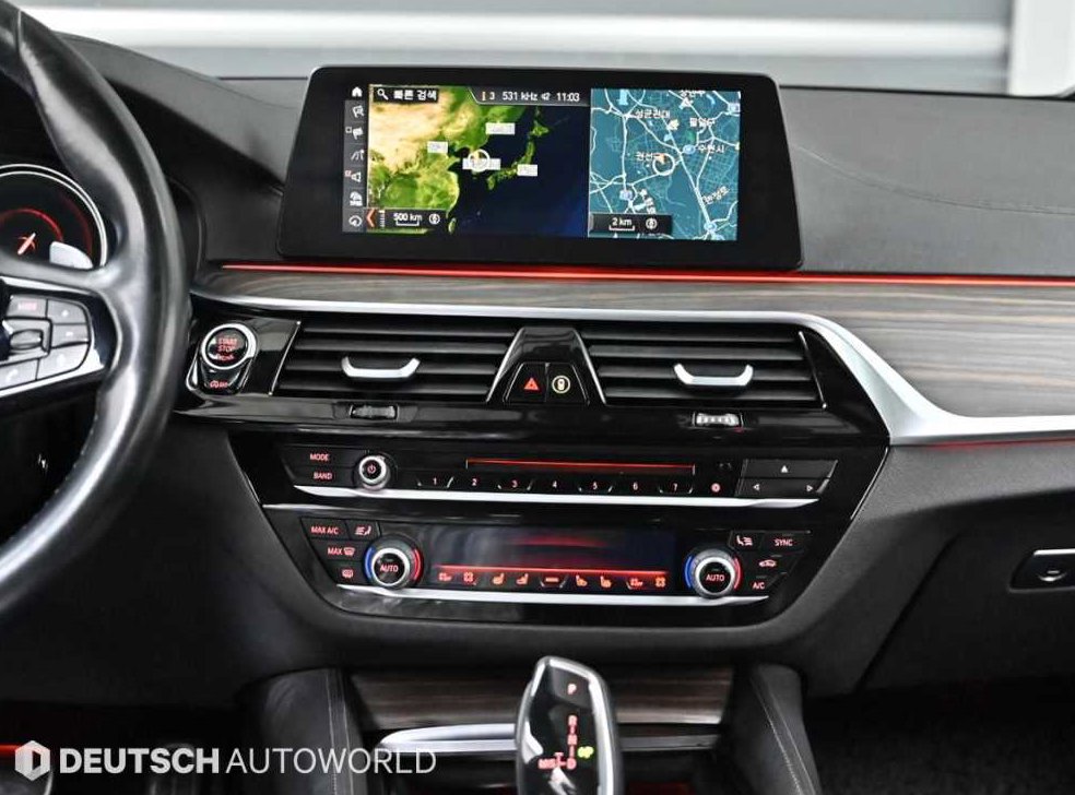 BMW 5시리즈 520d M 스포츠 플러스 사진 14