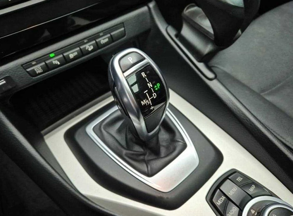 BMW X1 xDrive 18d 4WD 사진 8
