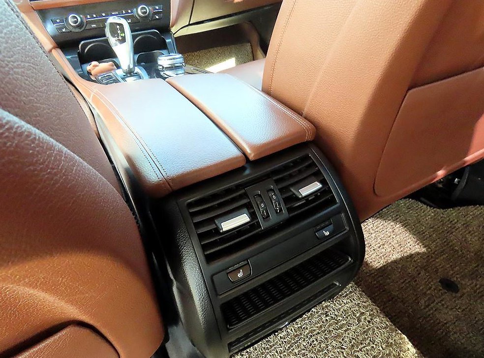 BMW 5시리즈 520d xDrive M 에어로다이나믹 사진 15