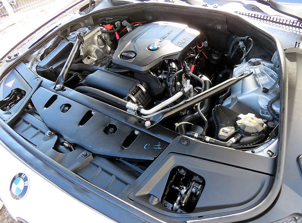 BMW 5시리즈 520d xDrive M 에어로다이나믹 사진 19
