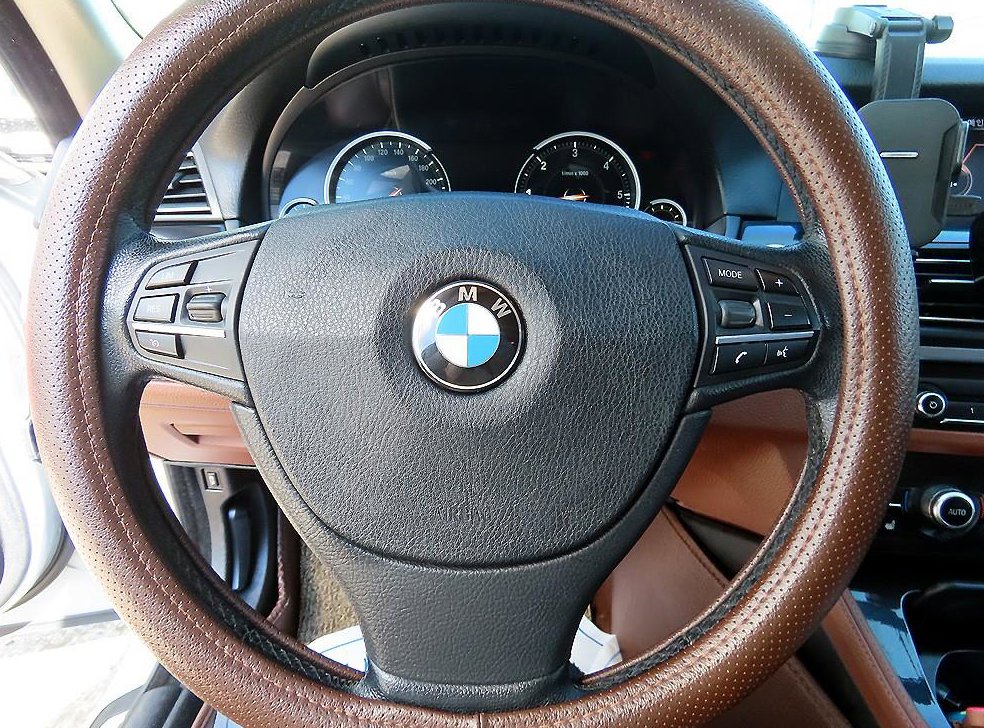 BMW 5시리즈 520d xDrive M 에어로다이나믹 사진 8