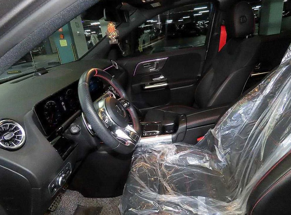 벤츠 GLA 클래스 GLA45 AMG 4MATIC + 사진 6
