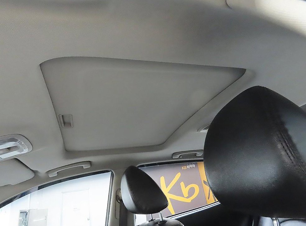 KG모빌리티(쌍용)  코란도 CLUBBY 4WD 사진 13
